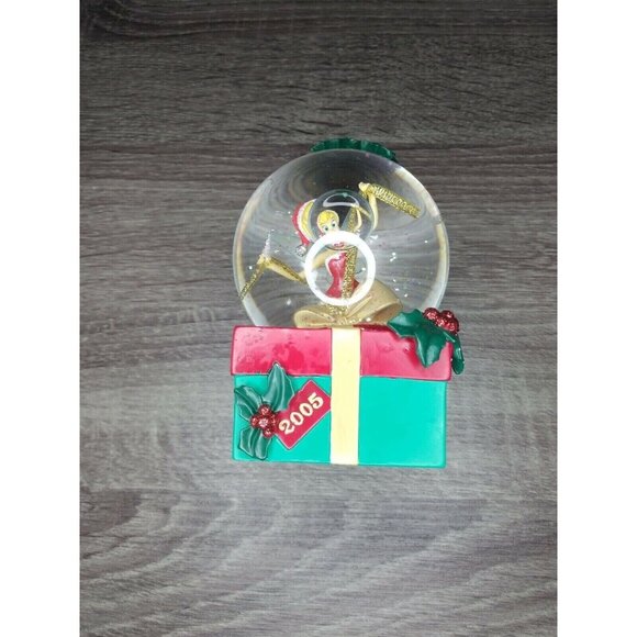 Disney Tinkerbell Snow globe 2005 Christmas 5" Sparkle Glitter‎ Fairy Retired - Picture 3 of 6